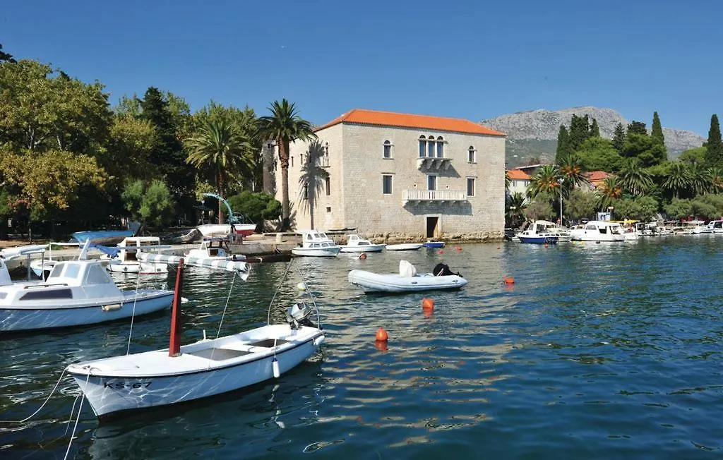 Apartment Darija With Private Pool Kastela Croatia
